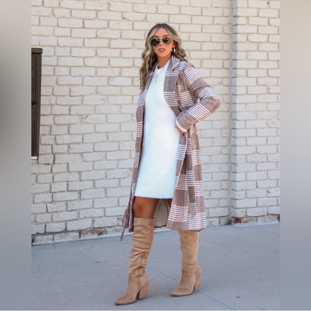Keeping It Real Vici pocketed women's plaid winter trench coat
